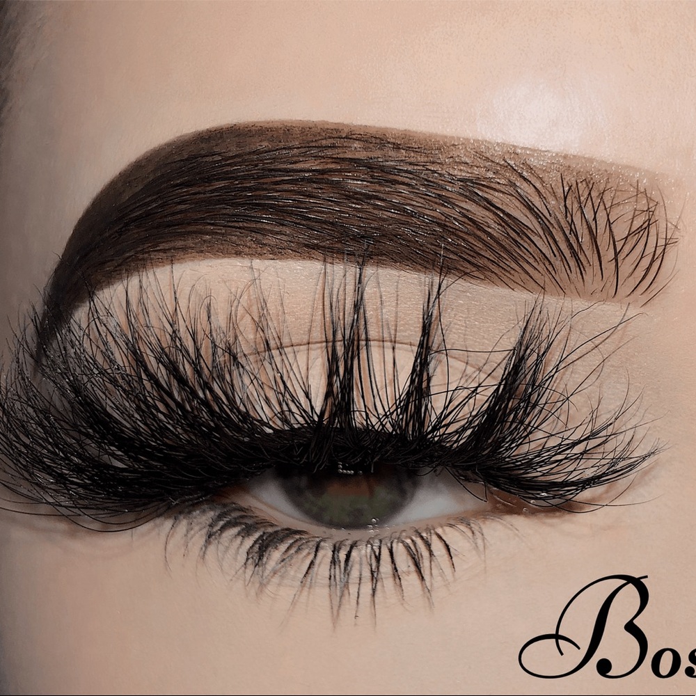 “Bossy” Lashes